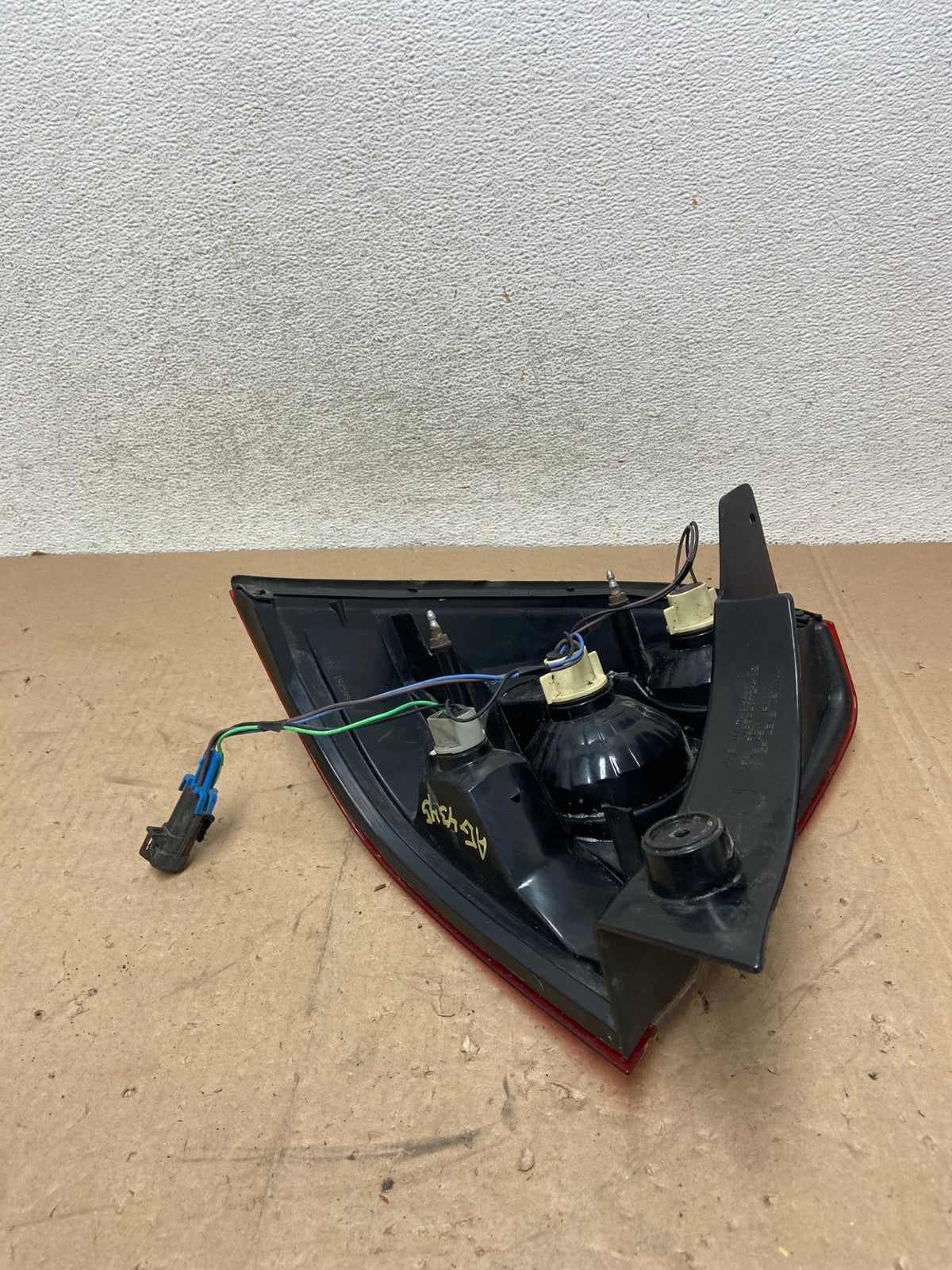 2004 2007 Chevrolet Malibu Hatchback Right Passenger Side Tail Light AG5345 LK5
