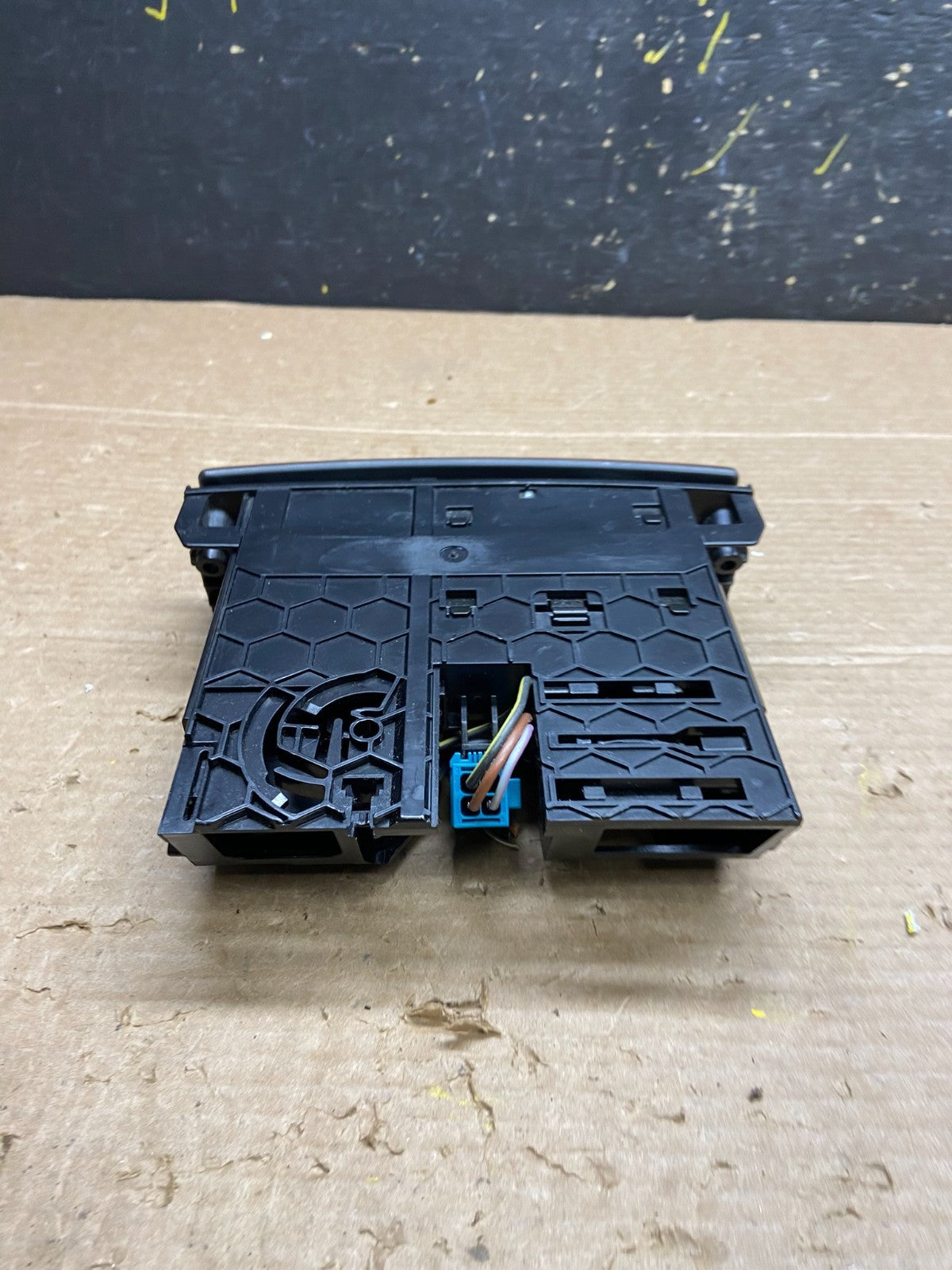 2007-2012 Mercedes GL450 X164 Center Console Ash Tray Compartment OEM W1736 DG5