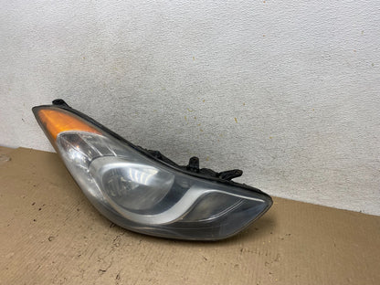 2011 2012 2013 Hyundai Elantra Right Passenger Headlight AH6610 DW2