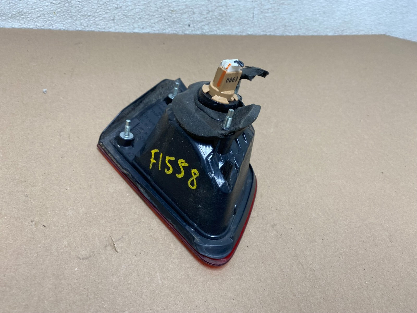 2010-2014 Subaru Legacy Right Passenger Rh Side Tail Light Inner Oem D1558 DG14