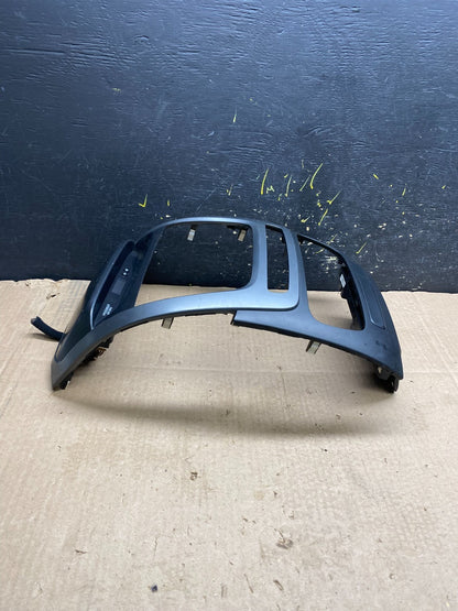 2014 2015 Kia Sorento Center Radio Climate Control Clock Trim Heat Seat Z0149 DG2