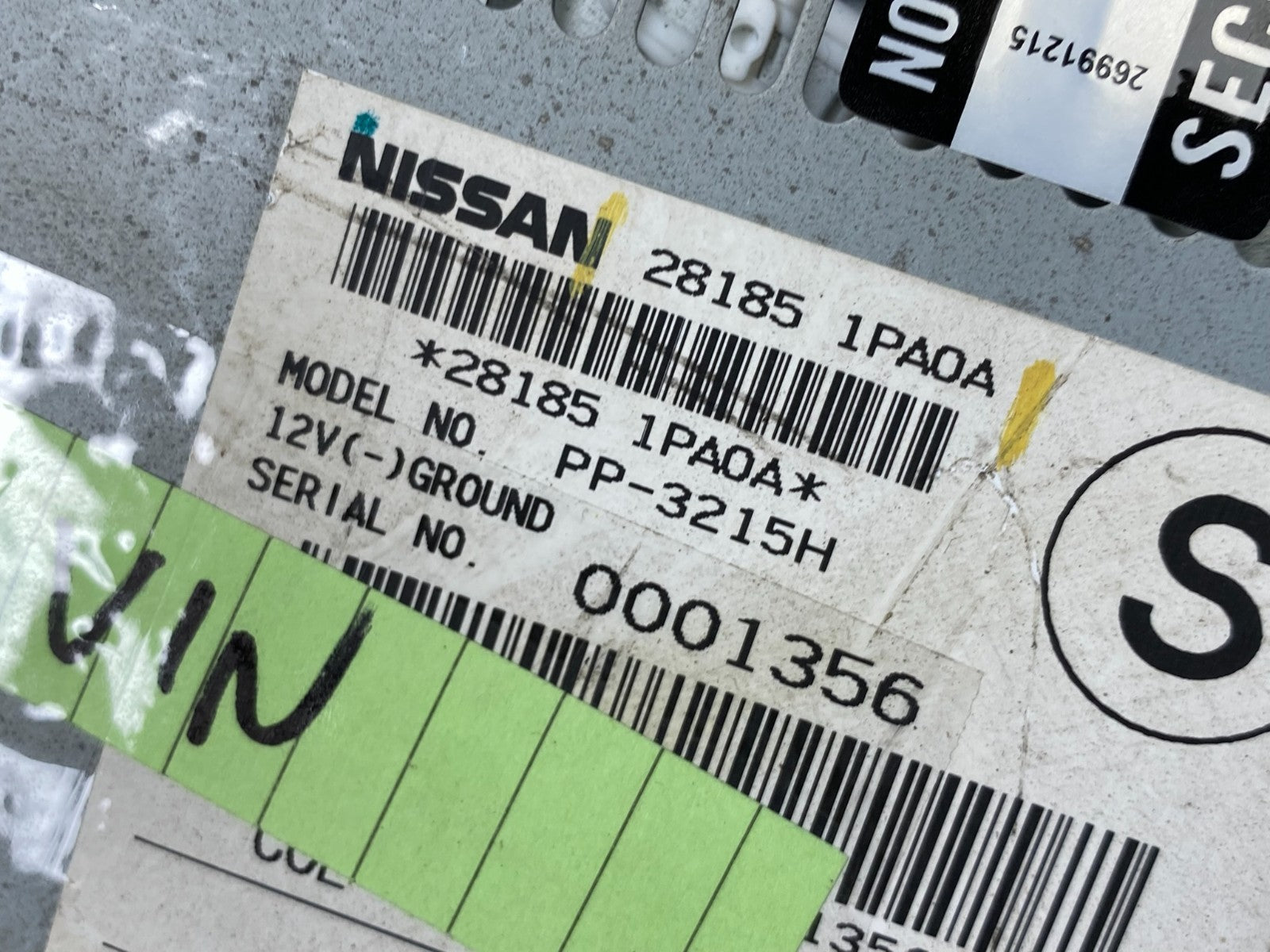 2012 to 2017 Nissan NV1500 NV2500 Radio AM FM CD Player Receiver Oem Z7529 DG5