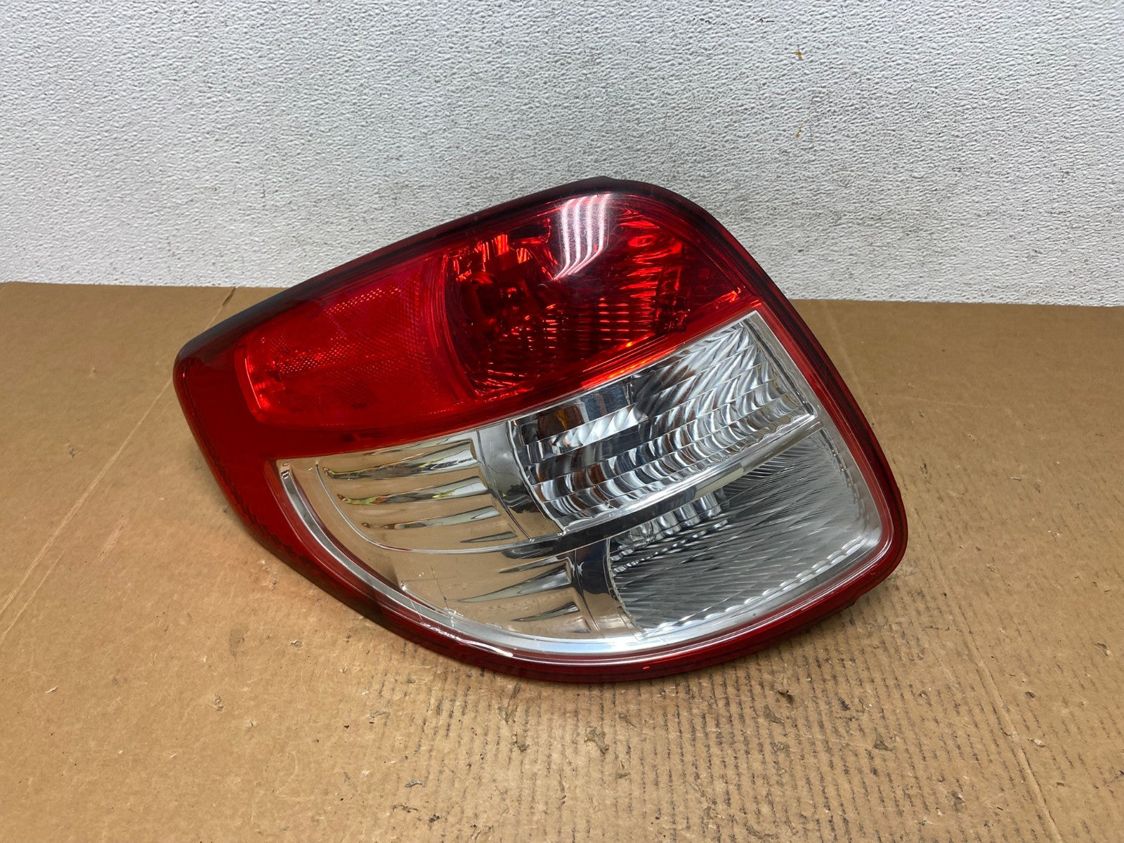 2007 to 2013 Suzuki SX4 Hatchback Left Driver Lh Tail Light AE1263 LK0