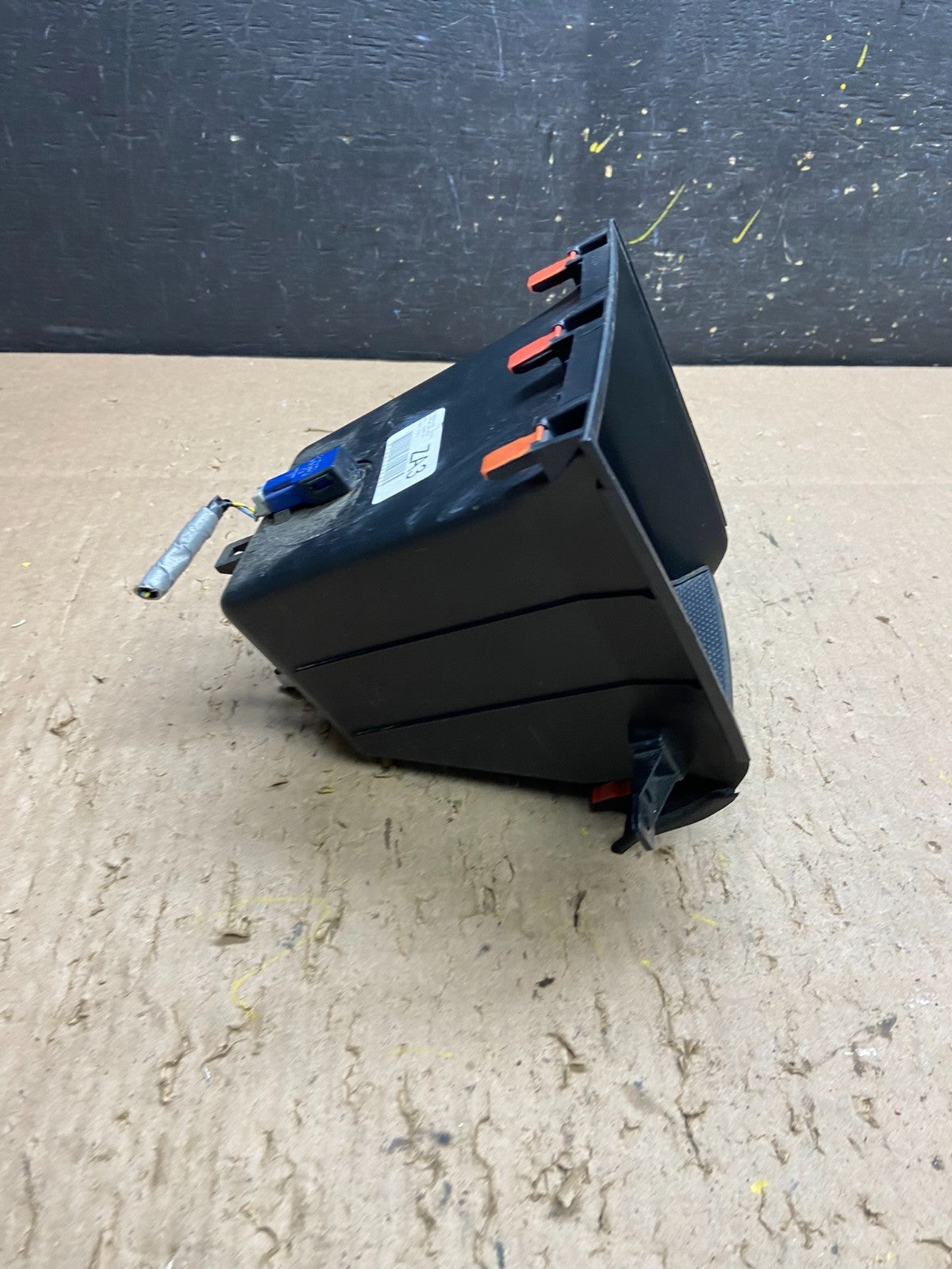 2012 to 2015 Honda Pilot Front Center Radio Pocket Storage T6163 DG2