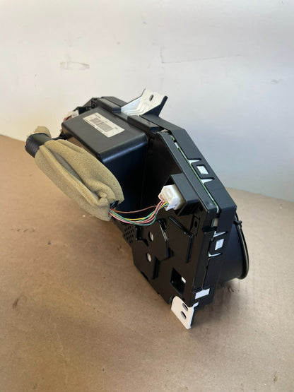 2013 Nissan Pathfinder Speedometer Cluster Gauge AG1038 DG8