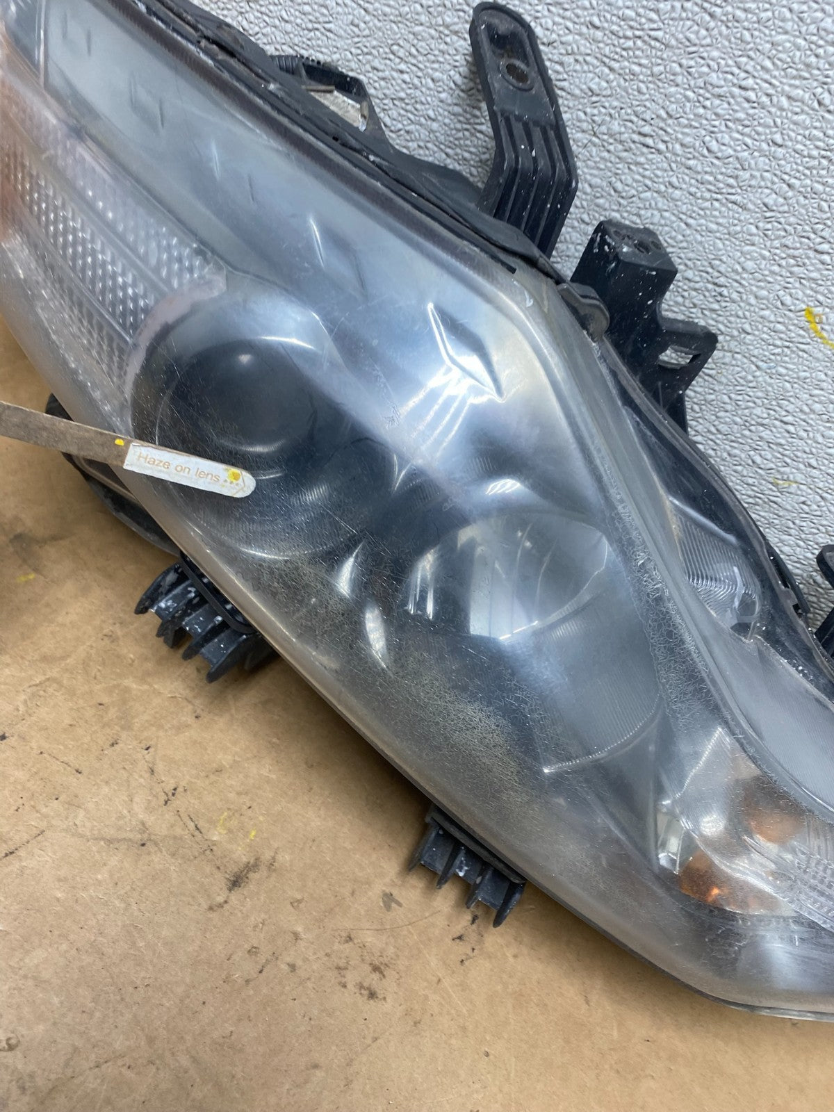 2011 to 2014 Nissan Murano Headlight Right Passenger Rh Oem Halogen X4765 DW7