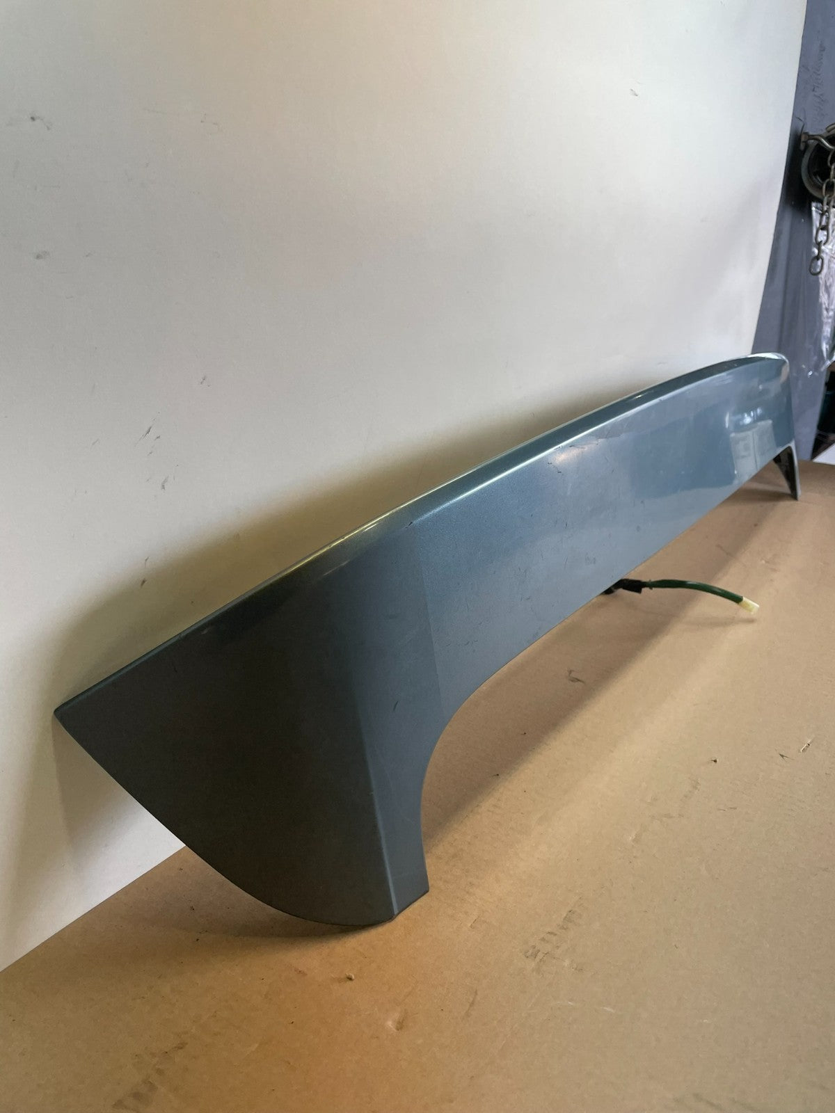 2008-2011 Subaru Impreza Hatchback Rear Upper Tailgate Roof Spoiler OE AI4252 DG2
