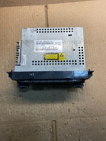 2005 2008 Jeep Dodge Chrysler Screen Display CD Player Satellite Radio y7510 DG3