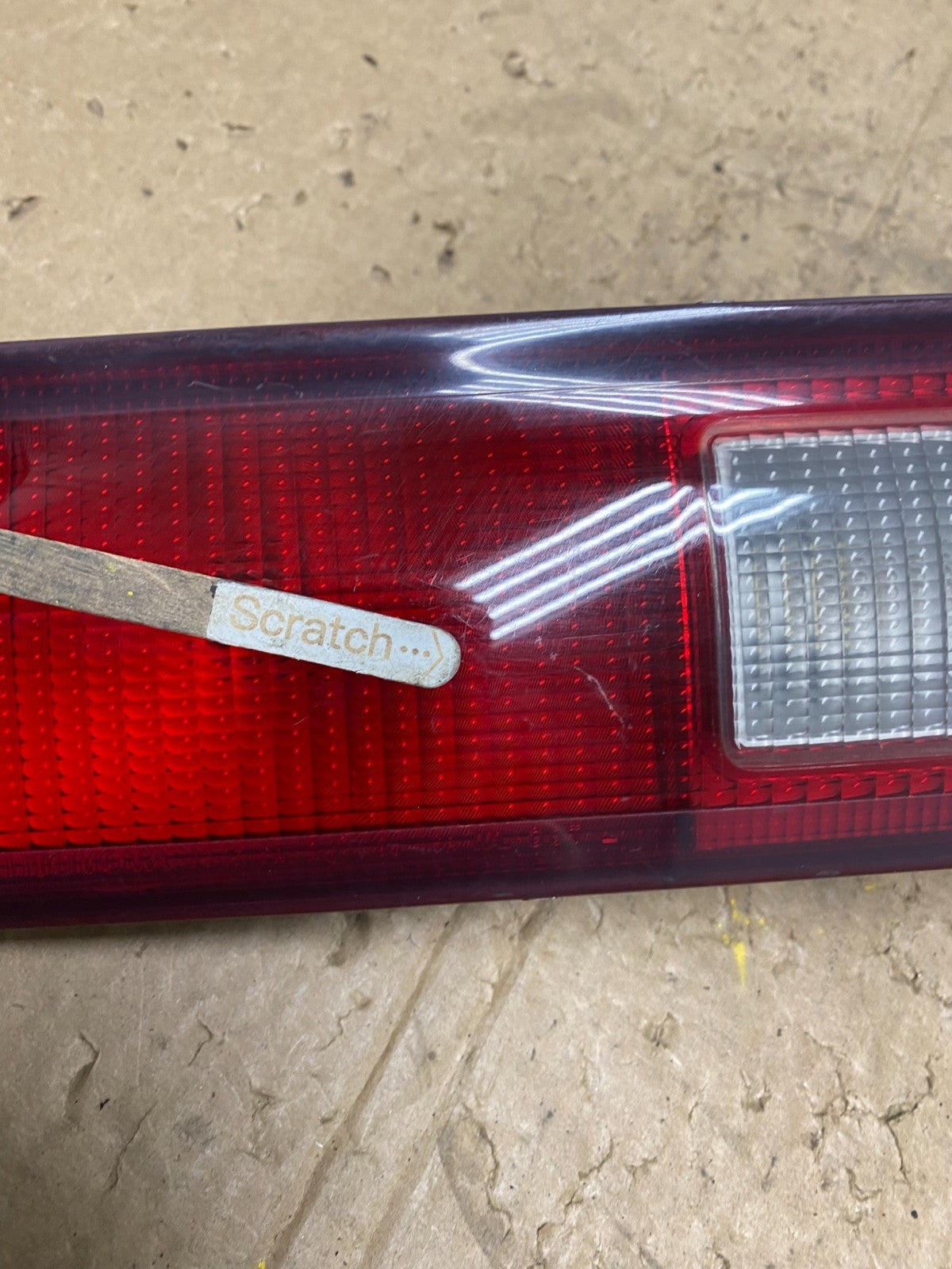 1997 1998 1999 Toyota Camry Tail Light Inner Left Driver LH Inner Oem V0503 DW3
