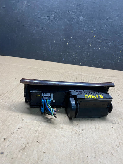 1995 to 1999 Oldsmobile Aurora Left Driver Master Window Switch o6875 DG4
