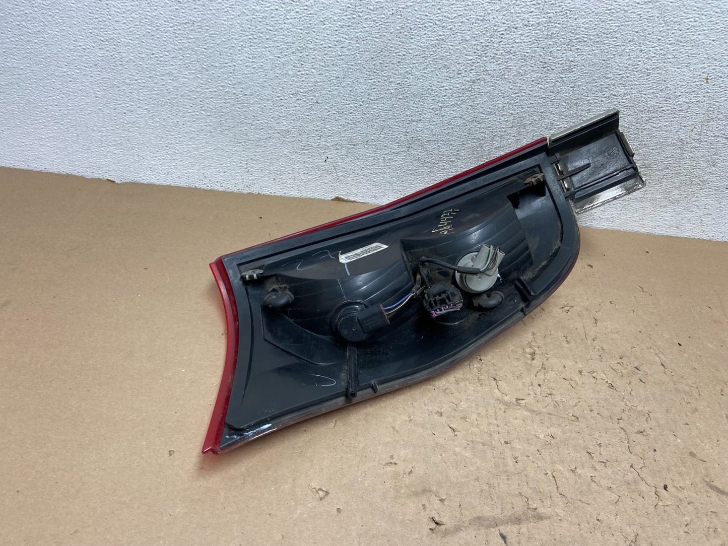 2002-2009 GMC Envoy XUV Right Passenger RH Side Tail Light AG4477 DW4