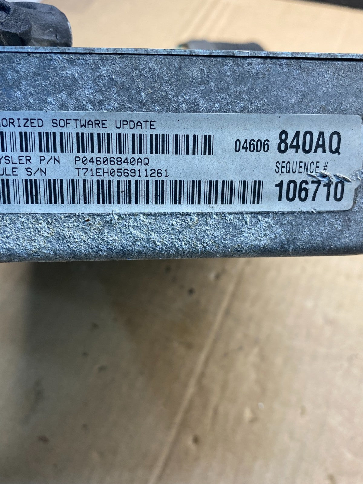 1999 Chrysler 300M Intrepid Concorde 3.5L Engine Control P04606840AQ AE7540 DW2