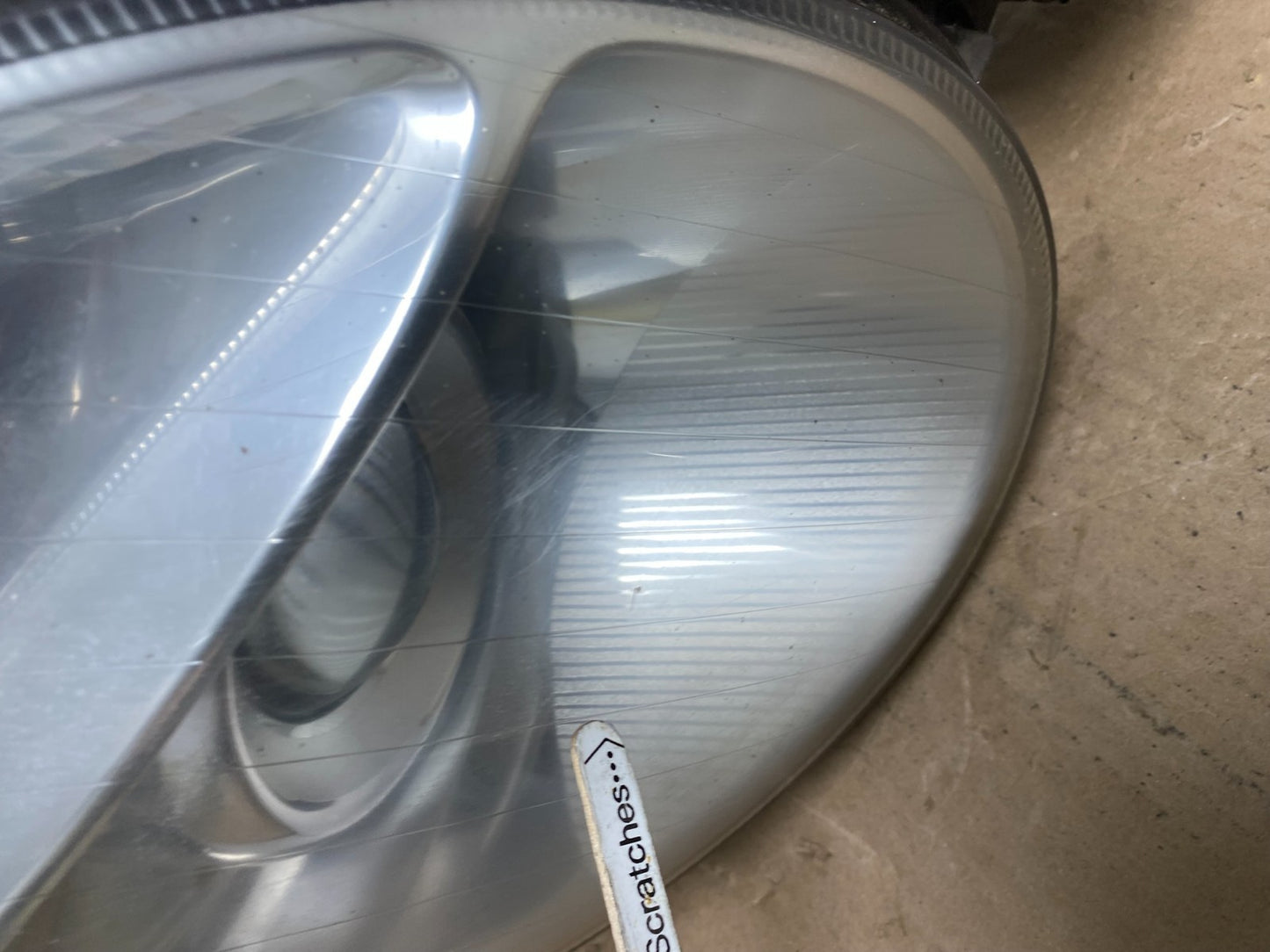 2003-2006 Mercedes E E320 E350 Class Right Passenger Halogen Headlight AC5664 DW3
