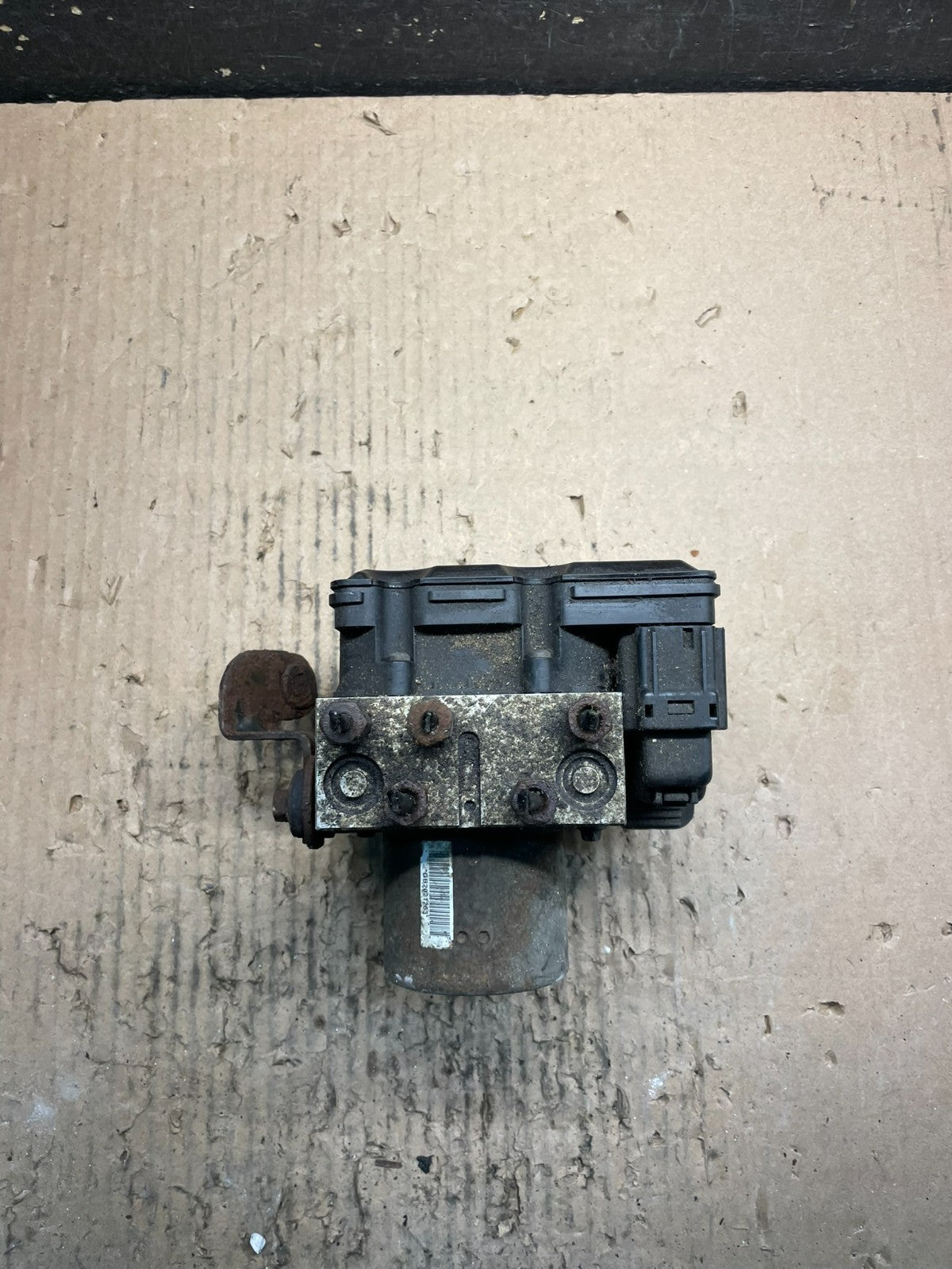 2014 2015 FORD E350 Van ABS Anti Lock Brake Pump BC24-2C346-BC U95280