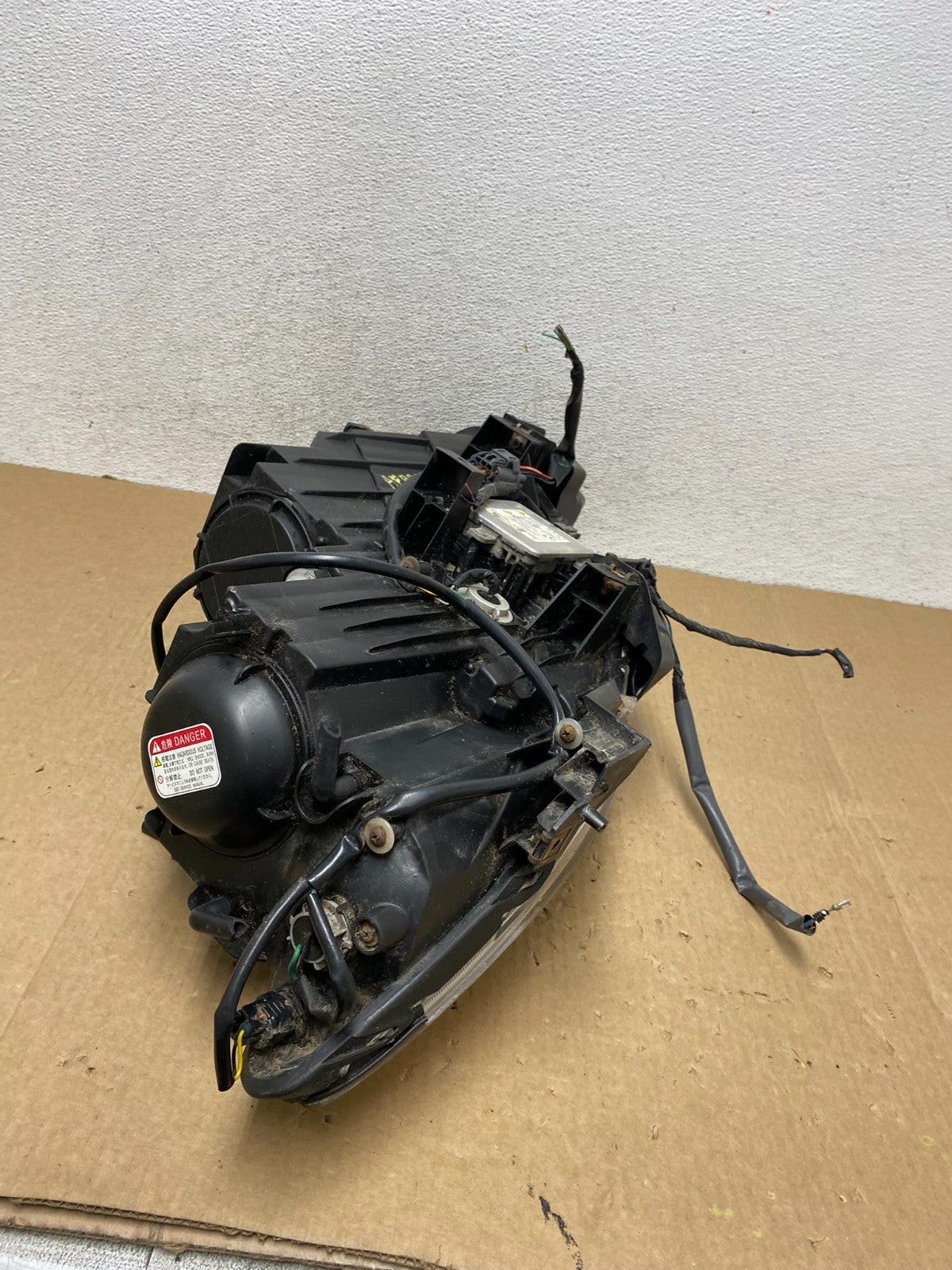 2010 - 2012 Mazda Cx9 Cx-9 Left Driver LH Headlight Xenon HID AF9776 DW7