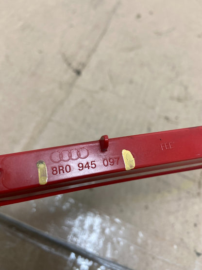 2009 to 2017 Audi Q5 Rear Spoiler 3RD Third Brake Light AE6820 DG6