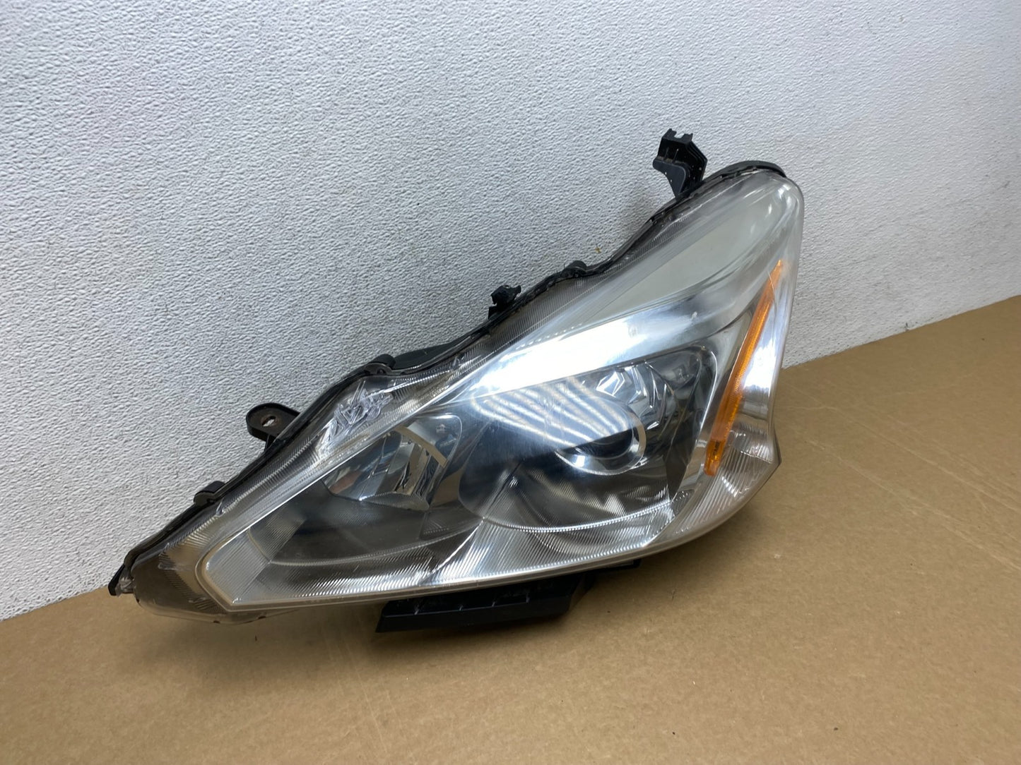 2013 2014 2015 Nissan Altima Left Driver LH Side Halogen Headlight AF9900 DW2