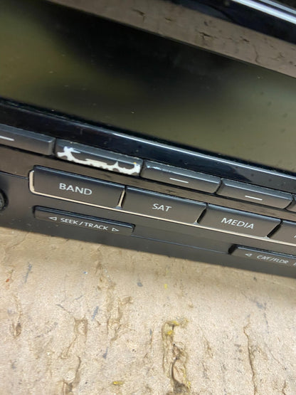 2015 2016 2017 Volkswagen Jetta Radio CD Player AM/FM T6158 DG1