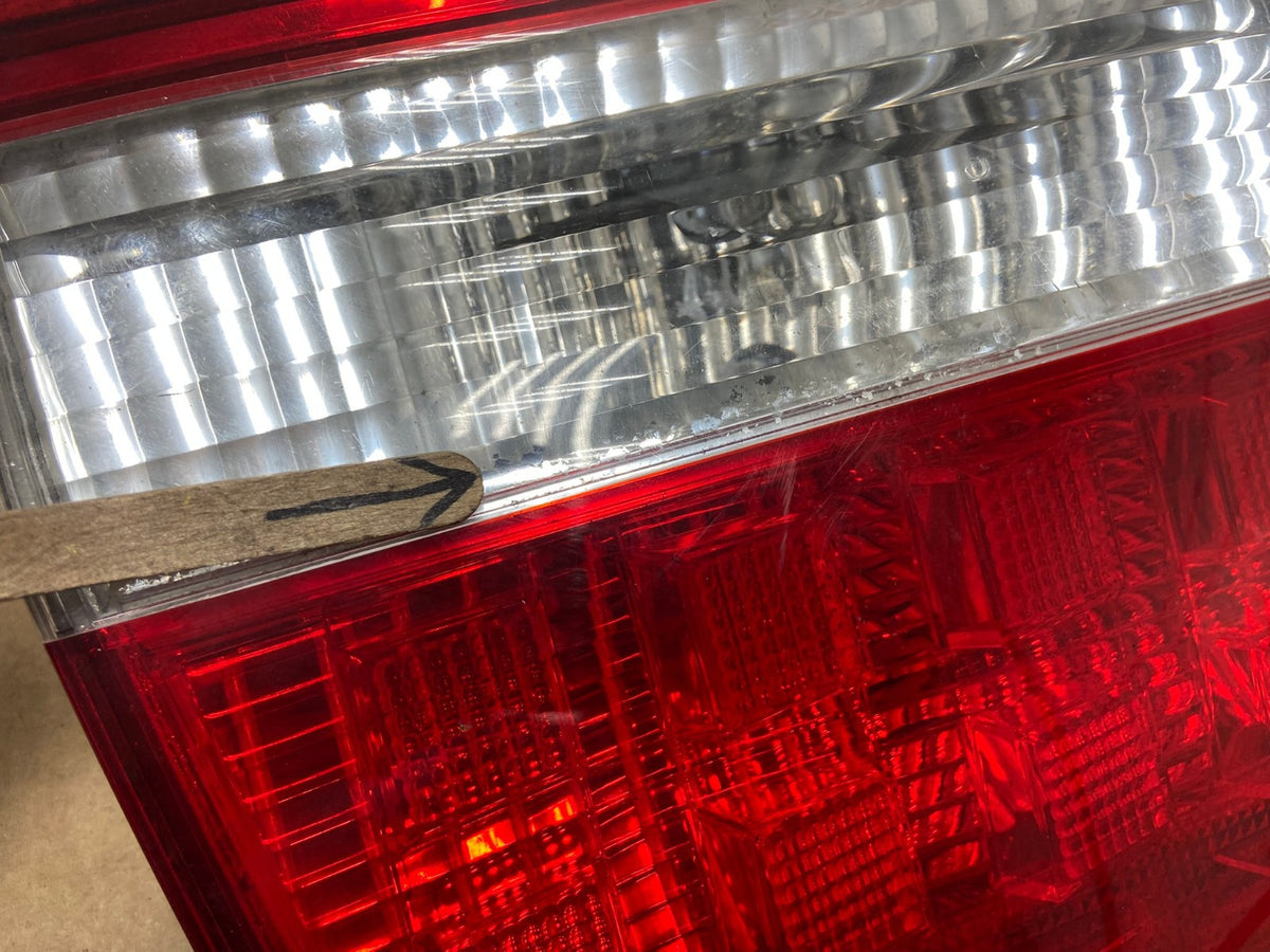 2005 2006 2007 Honda Odyssey Inner Left Driver Lh Tail Light AH8503 LK3
