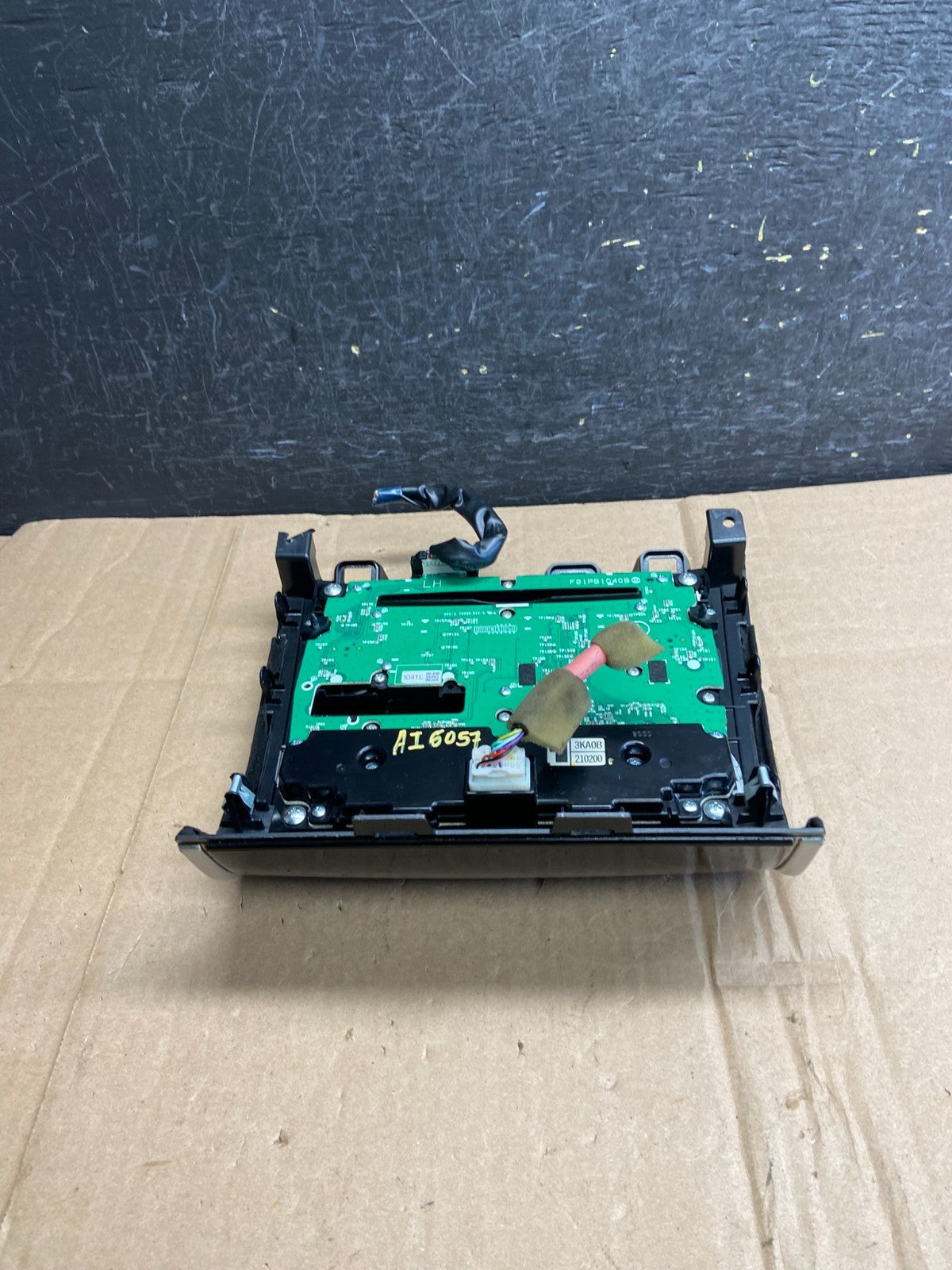 2013 to 2016 Nissan Pathfinder Radio Temperature Climate Control ai6057 DG3