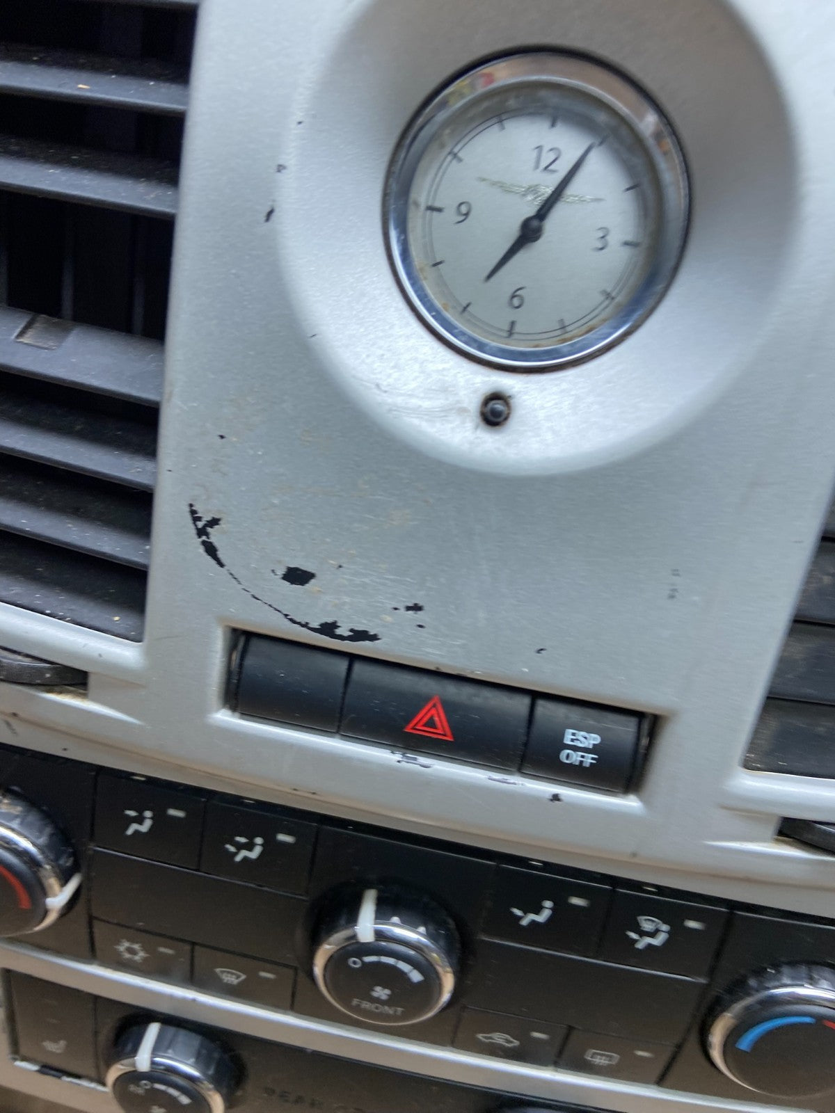 2008 - 2010 Dodge Grand Caravan Radio Bezel Climate Control Heat Heater y5261 DG1