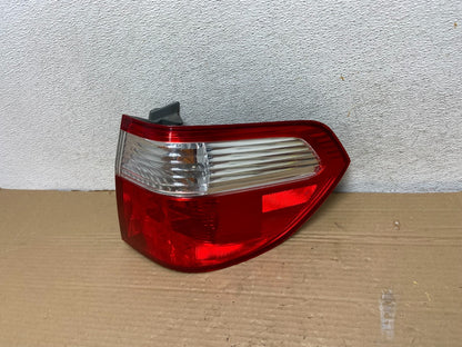 2005 2006 2007 Honda Odyssey Right Passenger RH Side Tail Light AG8970 DW1