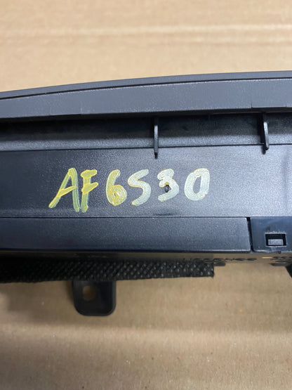 2007 to 2009 Hyundai Santa Fe Center Dashboard Radio Bezel Trim AF6530 DG6