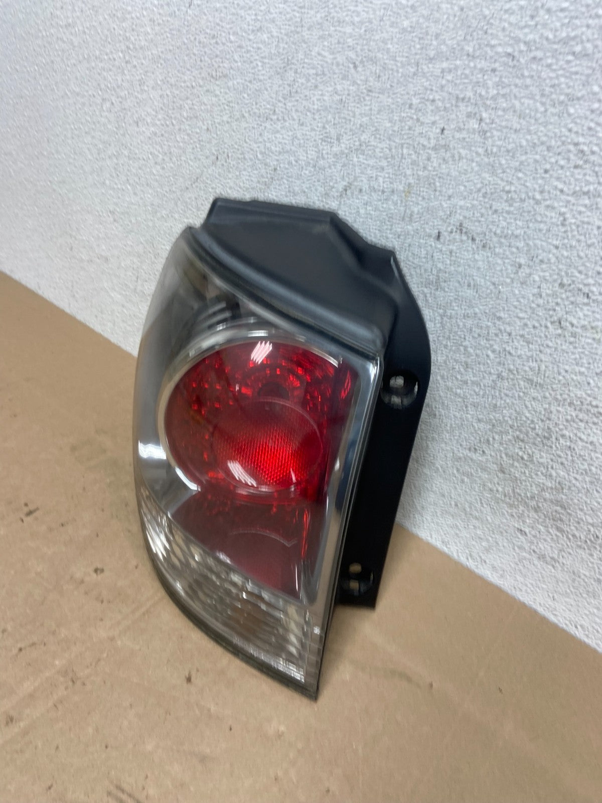 2001 2002 2003 Lexus Rx300 Left Driver Lh Side Tail Light AE5990 DW1