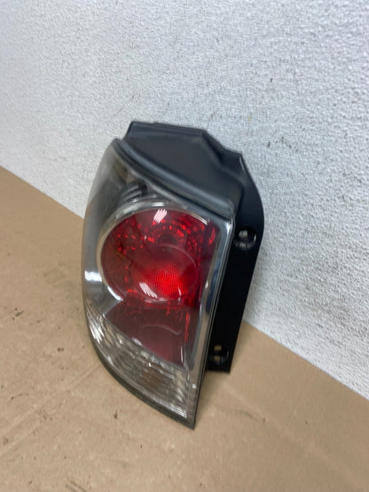 2001 2002 2003 Lexus Rx300 Left Driver Lh Side Tail Light AE5990 DW1