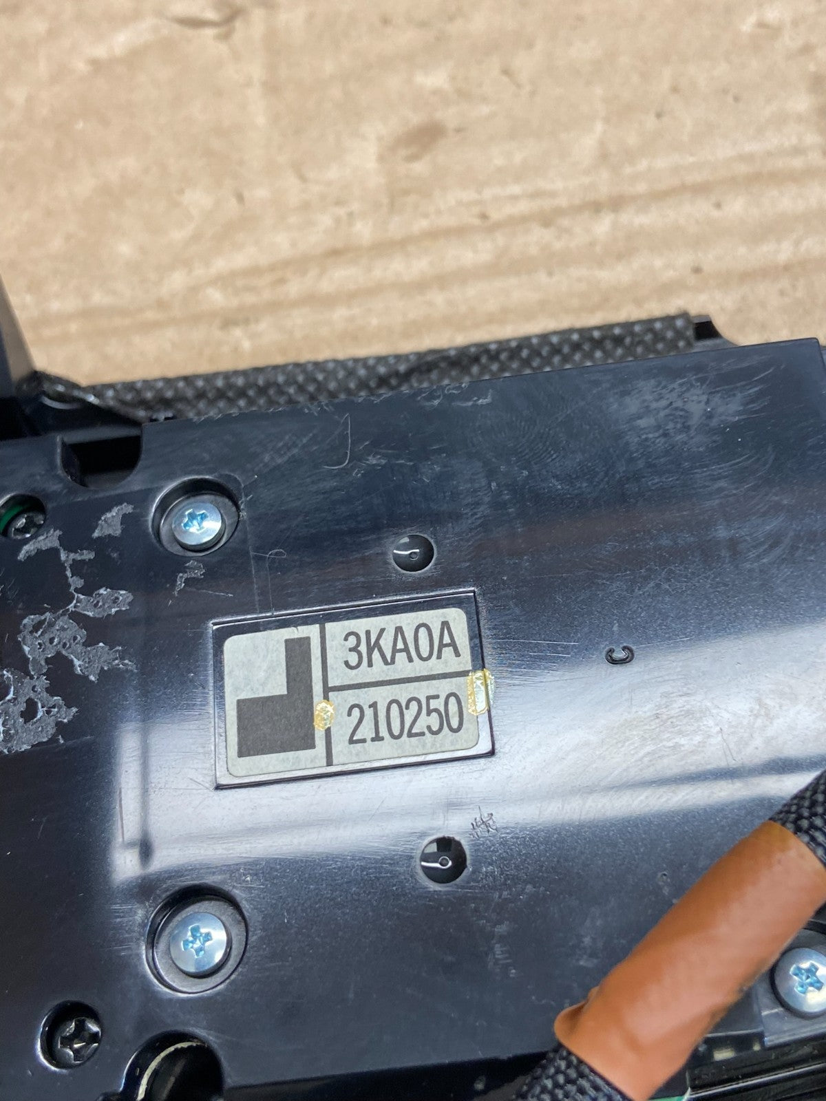 2013 to 2015 Nissan Pathfinder Information Display Control AF2104 DW4