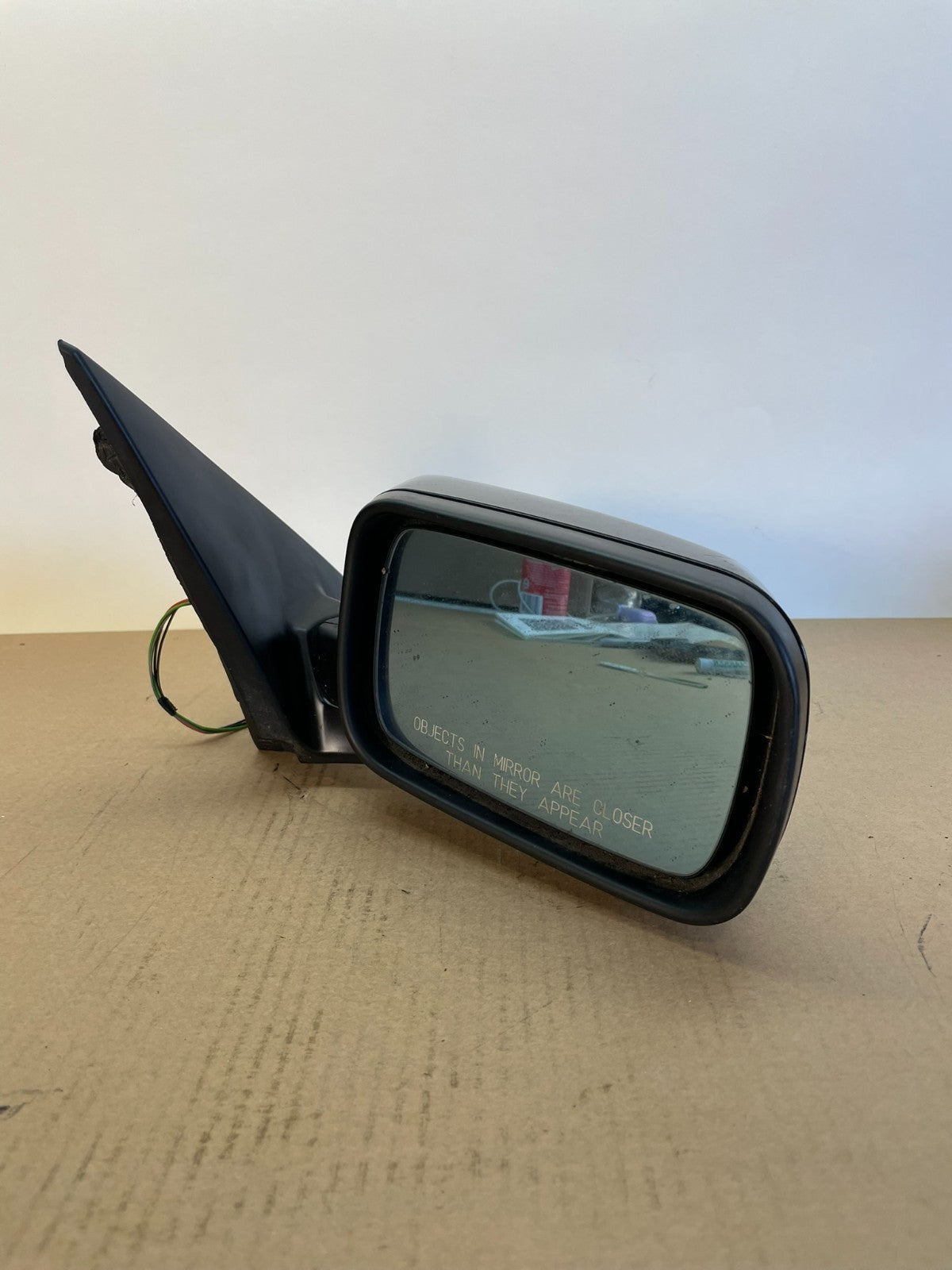 1999 to 2005 BMW 3-Series E46 Right Passenger Side View Door Mirror OE AI3989 DG2