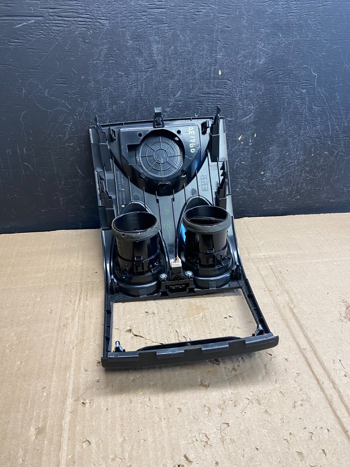 2011 2012 2013 Nissan Rogue Dash Upper Center Radio Bezel Trim ae1760 DG4