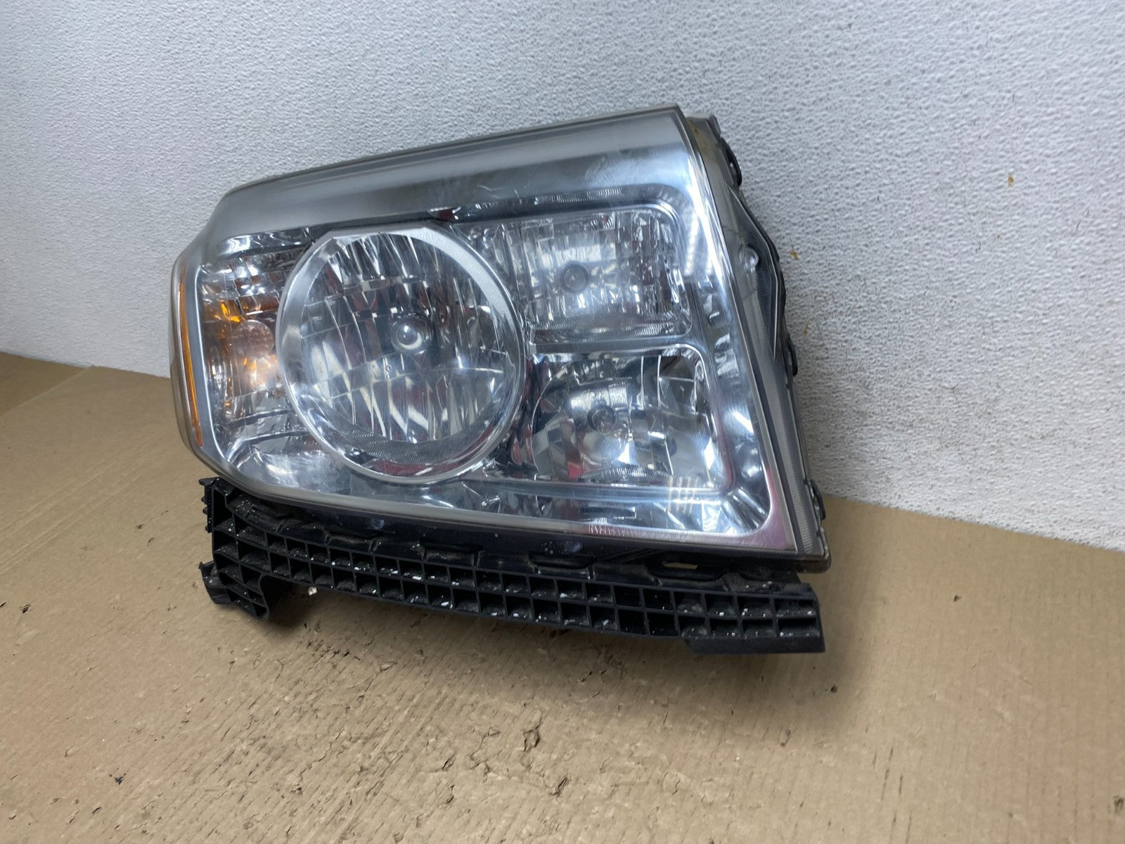 2009 2010 2011 Honda Pilot Right Passenger RH Halogen Headlight AF2879 DW1