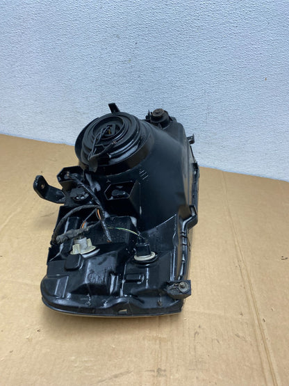 2000 to 2004 Mitsubishi Montero Pajero Left Driver LH Headlight AC7499 DW7