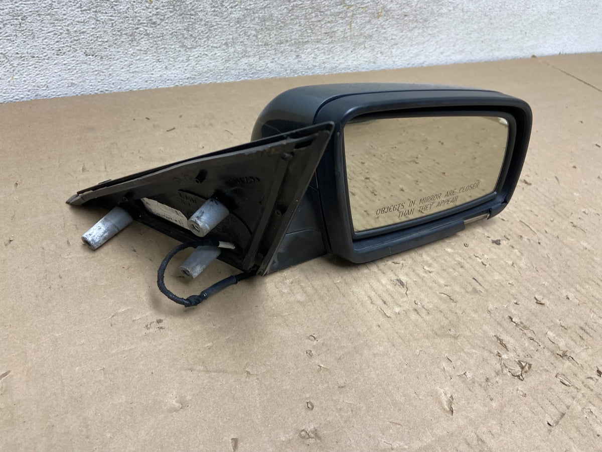 2004 - 2006 BMW 5-Series 525i 530i Right Passenger Door View Mirror AI2301 DG6