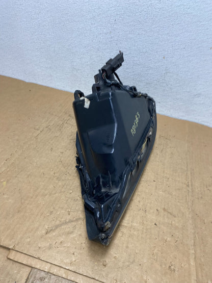 2000 to 2005 Mercury Sable Right Passenger Side Halogen Headlight AD1363 DW9