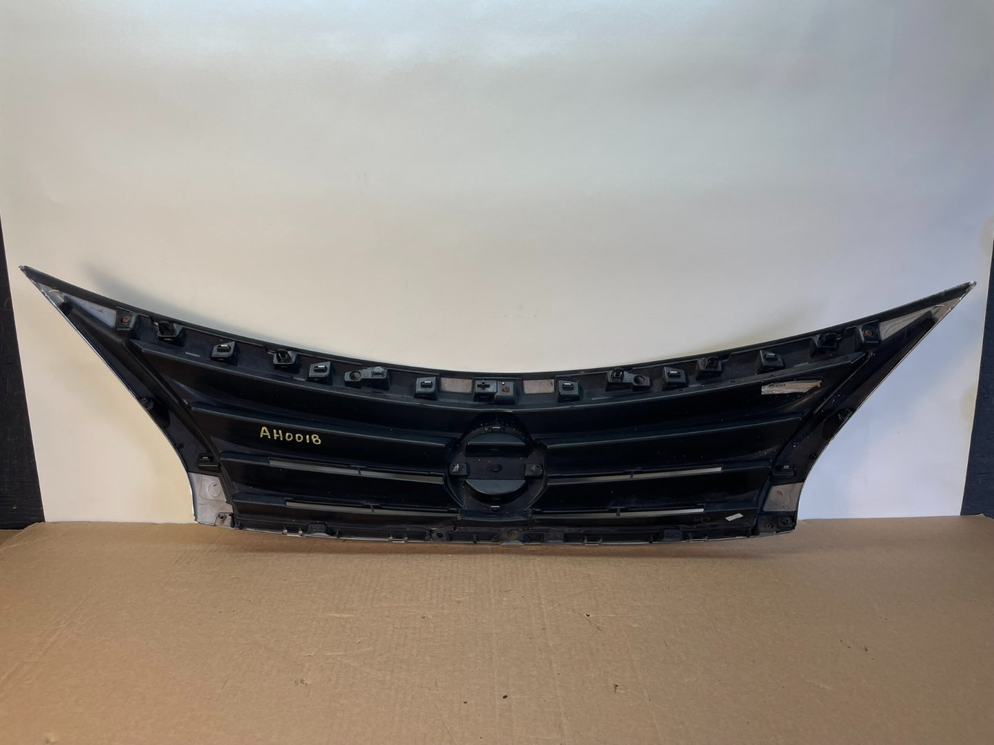 2013 to 2015 Nissan Altima Front Upper Grill Grille Sedan Aftermarket ah0018 DG3