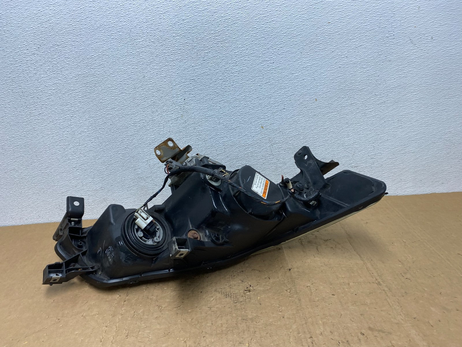 2004 2005 2006 Acura TL Headlight Left Driver LH Side Xenon HID AD0630 DW5