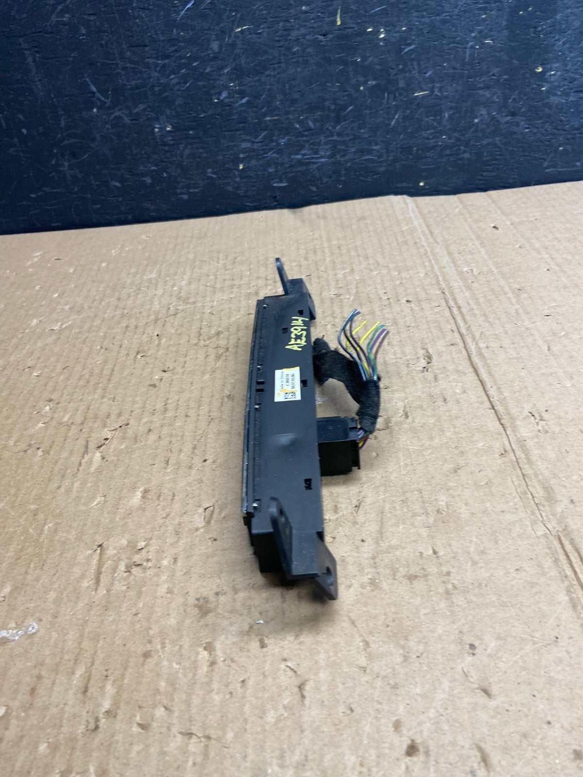 2007 - 2009 Cadillac Escalade Center Pedal Control Switch 10374536 AE3914 DG2