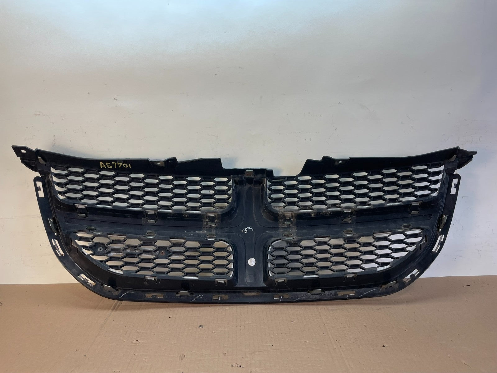 2011 to 2020 Dodge Grand Caravan Front Upper Grill Grille AG7701 DG3