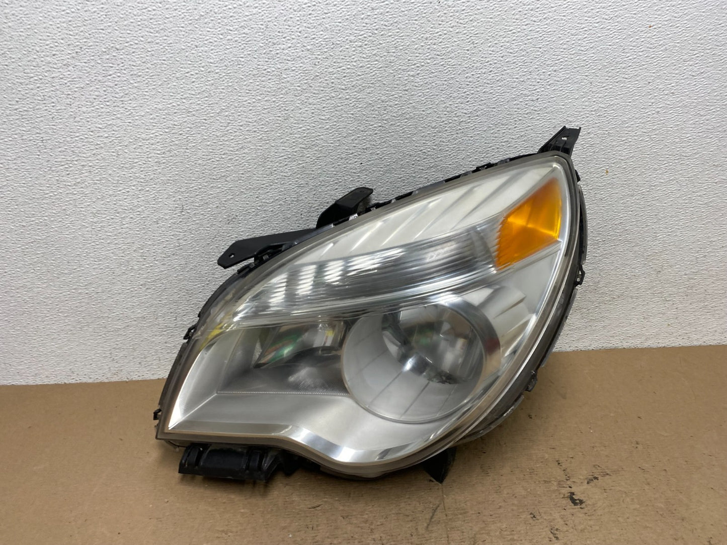 2010-2015 Chevrolet Equinox Halogen Headlight Left Driver LH Side AF5691 DW0
