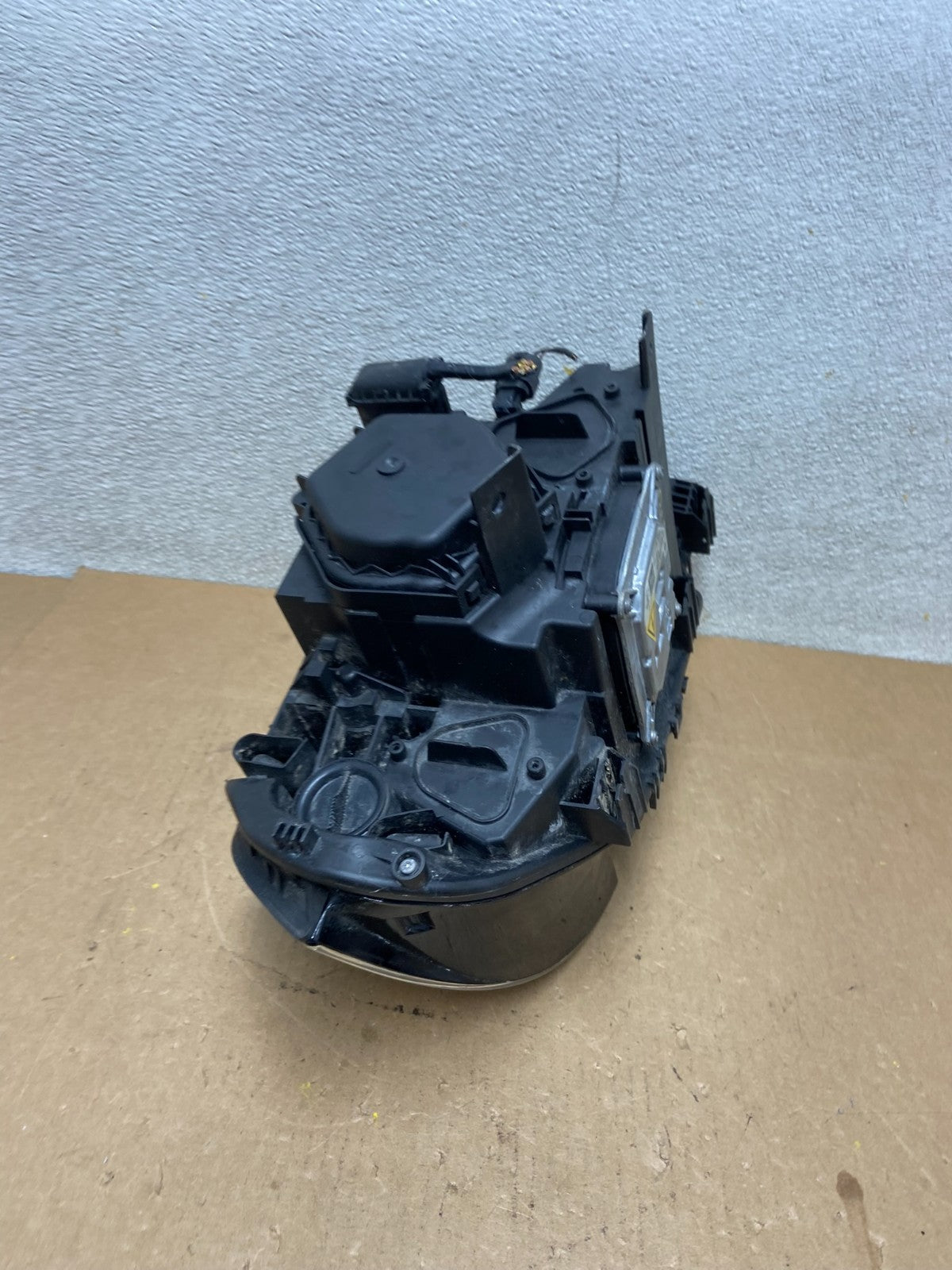 2007 to 2010 BMW X3 Left Driver LH Side Headlight HID Xenon OEM Z6918 DW8