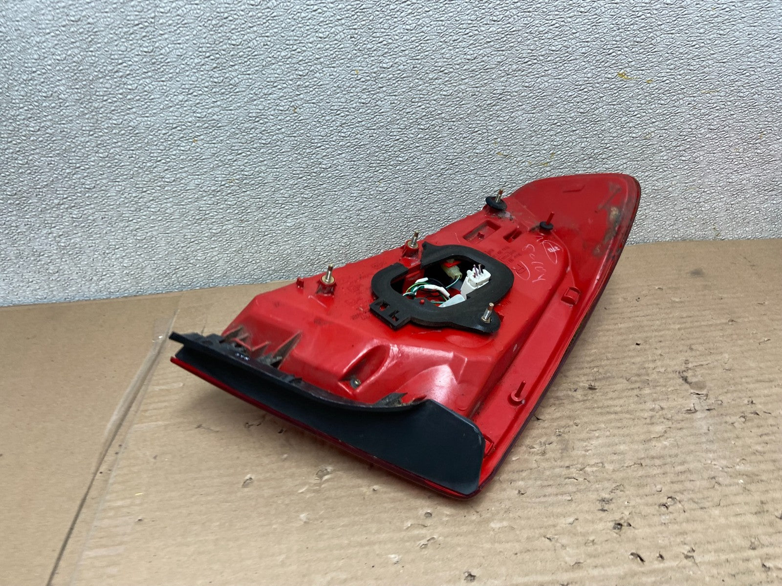 2003 to 2004 Infiniti G35 Right Passenger Rh Side Tail Light OEM AA9448 LK4