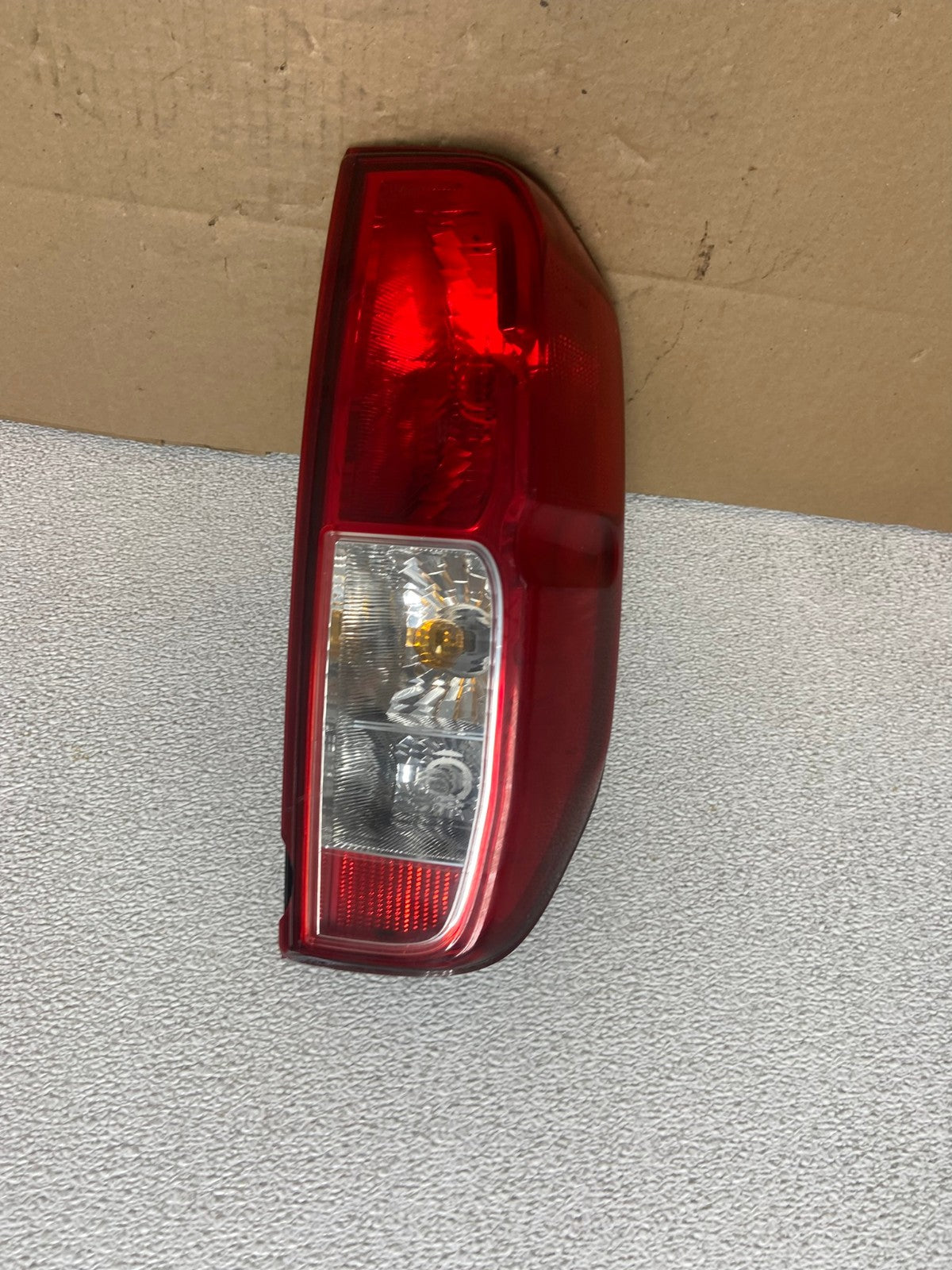2005 to 2014 Nissan Frontier Right Passenger RH Side Tail light OEM AB6166 LK0