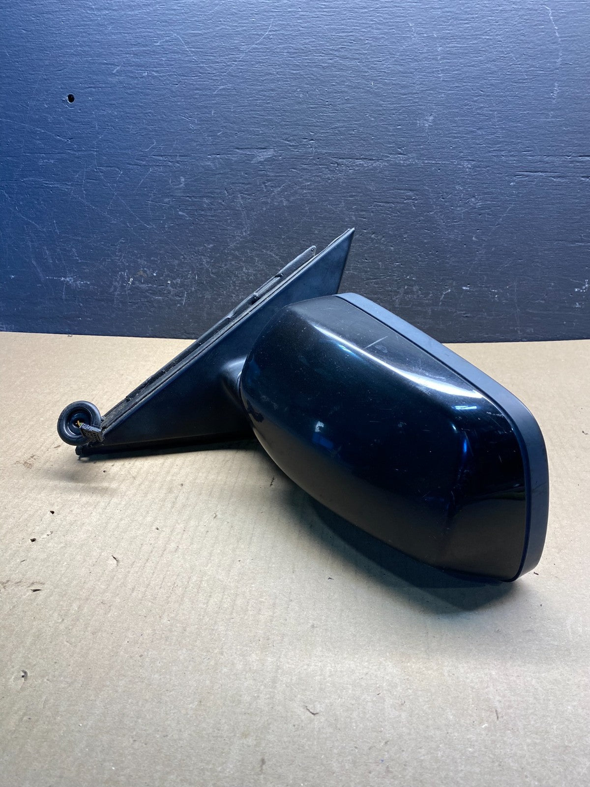 2004 to 2006 BMW 5-Series 525i 530i Left Driver LH Door View Mirror ac8844 DG2