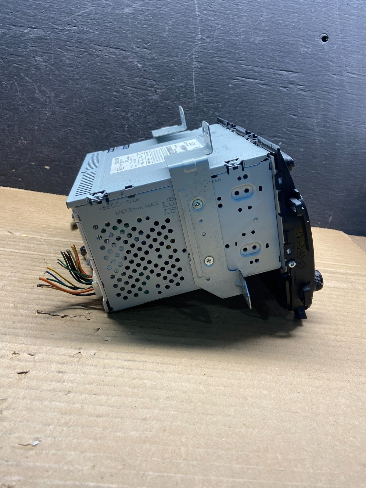 2014 - 2016 Kia Forte Am Fm Cd Player Radio Receiver AE4531 DG2
