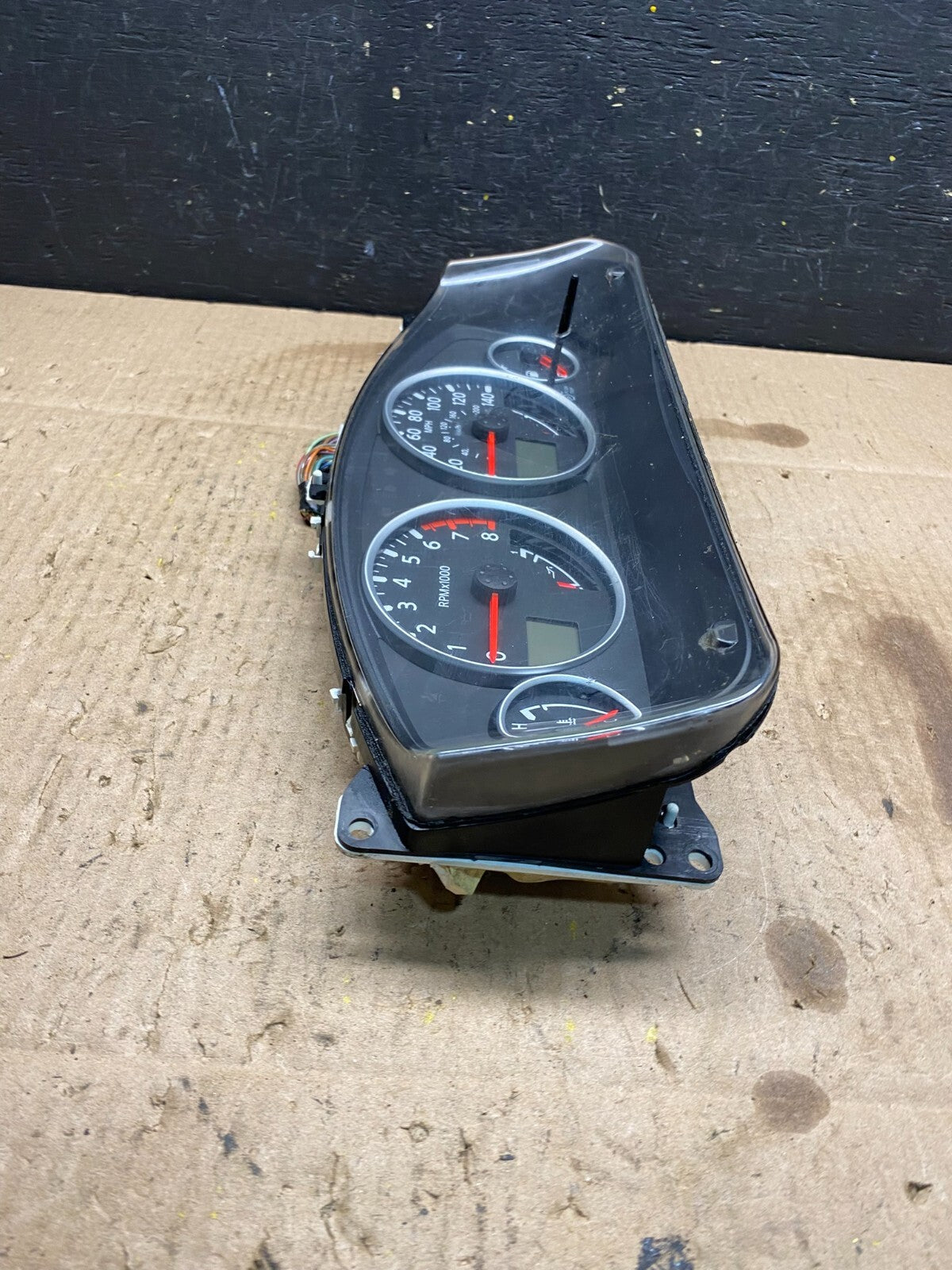 2005 to 2012 Nissan Pathfinder Frontier Xterra Speedometer Cluster Gauge M79382