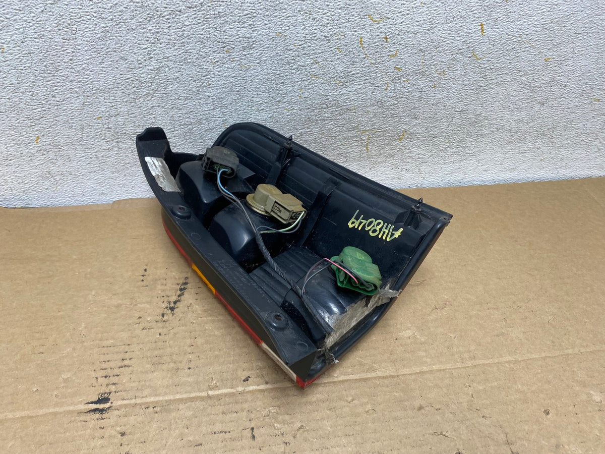2001 to 2007 Ford Escape Left Driver Lh Side Tail Light AH8049 LK5