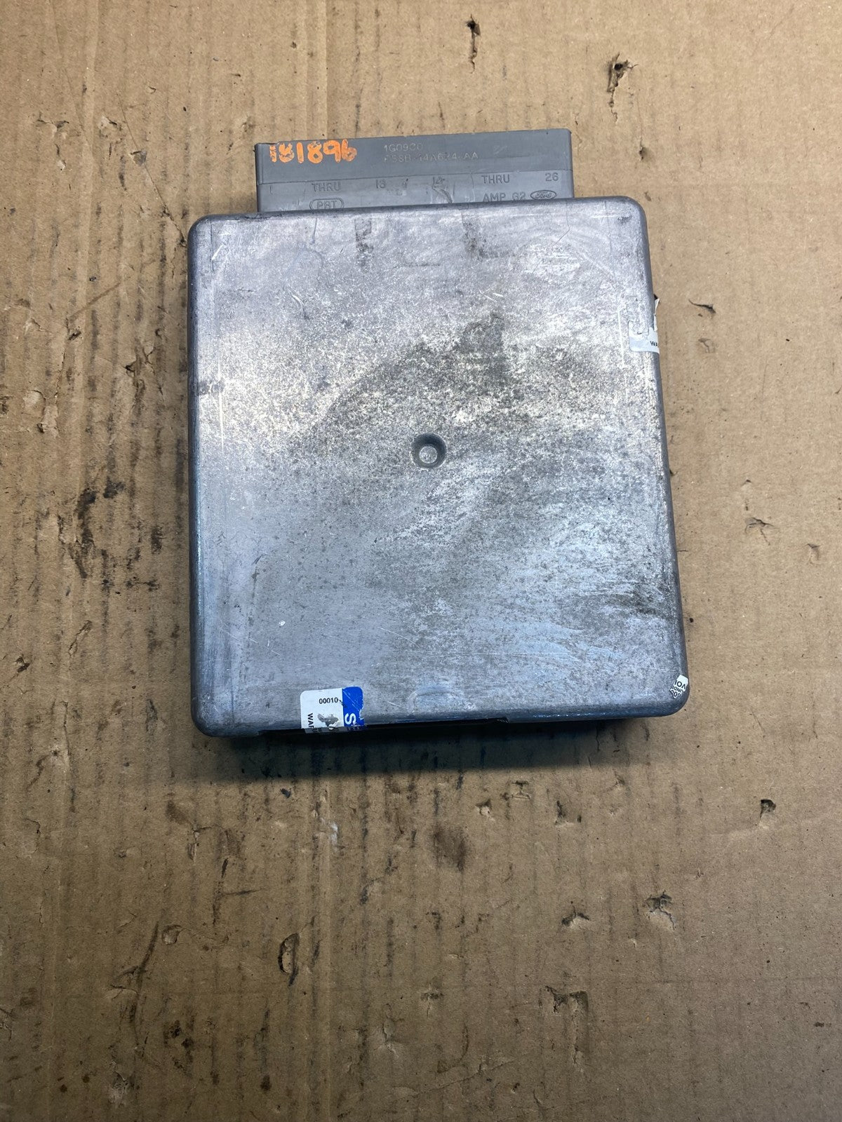 2002 Ford Van 5.4L Engine Control Module 2c2a-12a650-nc AB4368 DG0