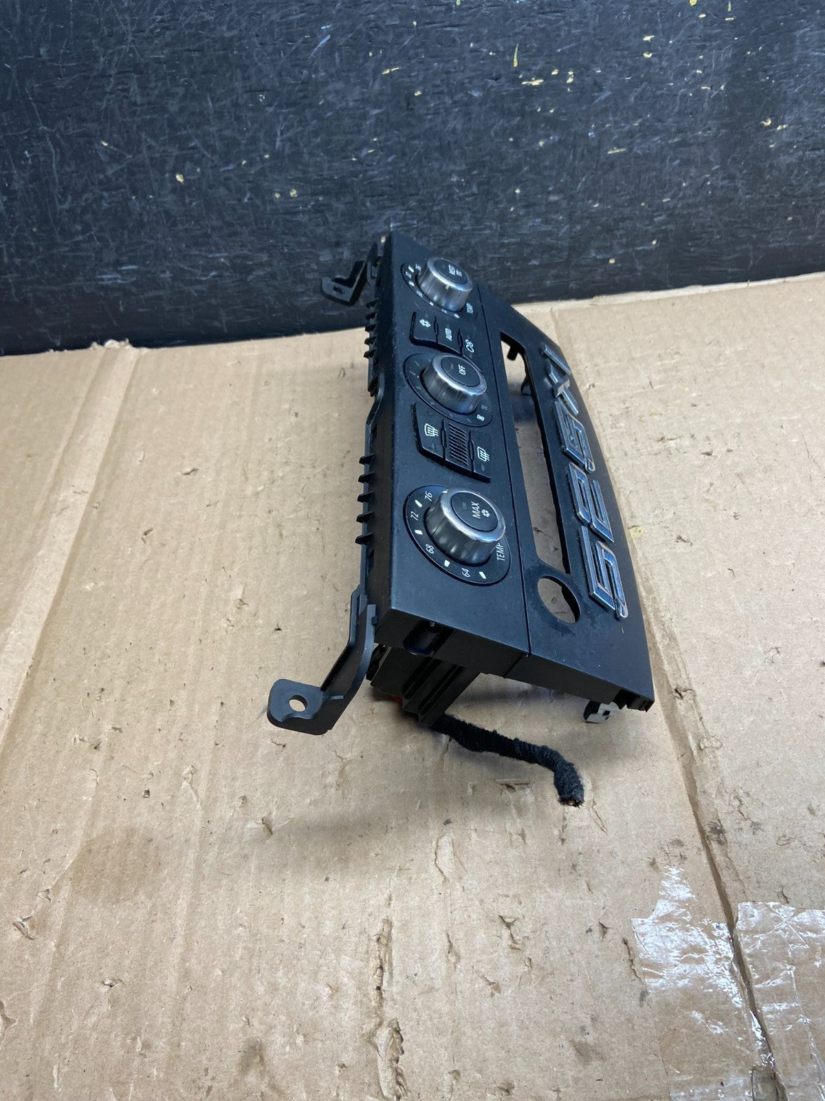 2005-2007 BMW E60 525i 528i Heater Ac Climate Radio Stereo Control AI2773 DG1